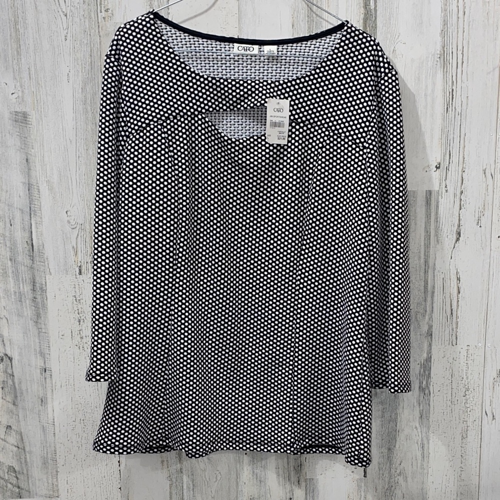 Cato Monochrome Polka Dot Top
